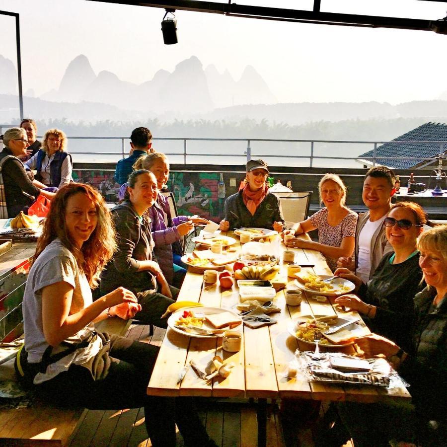 Showbiz Hostel Yangshuo Εξωτερικό φωτογραφία