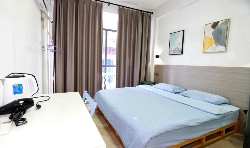 Showbiz Hostel Yangshuo Εξωτερικό φωτογραφία